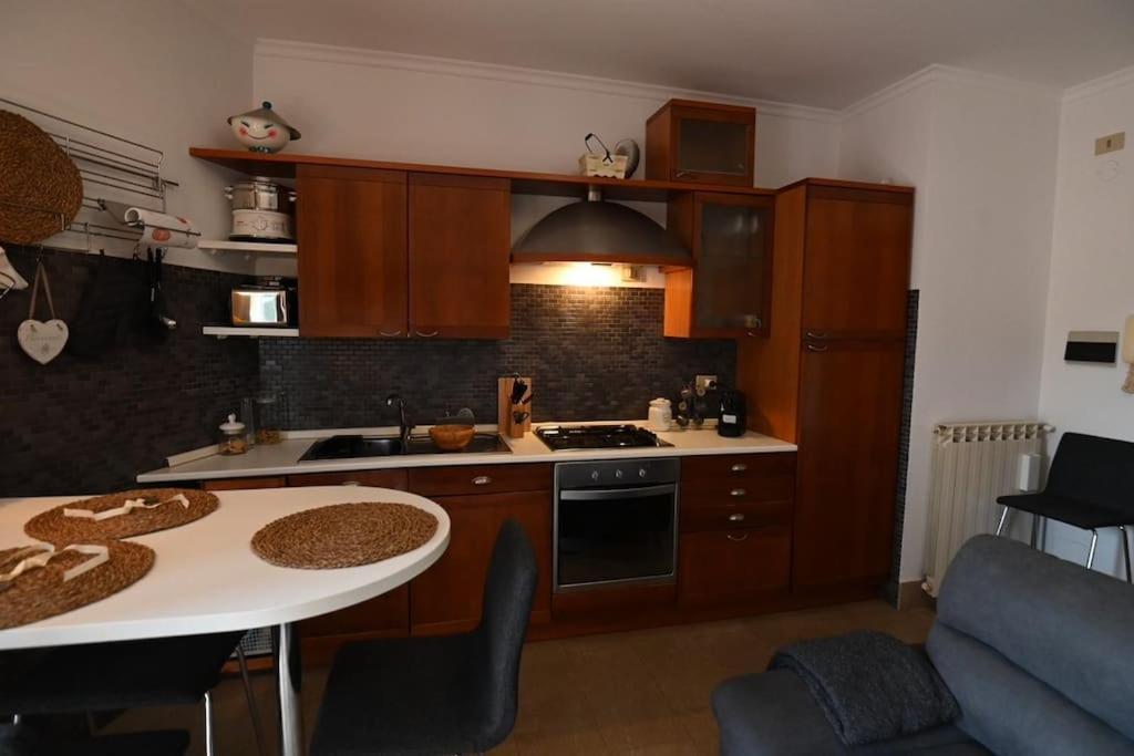 A Casa Di Tina Apartment Дженцано ди Рома Екстериор снимка